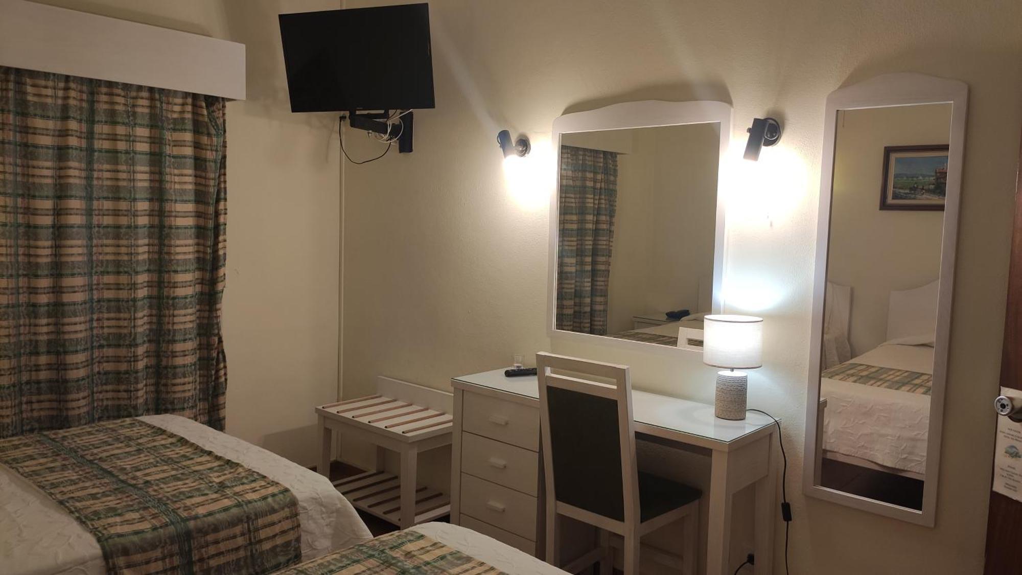 Twin Room without Balcony