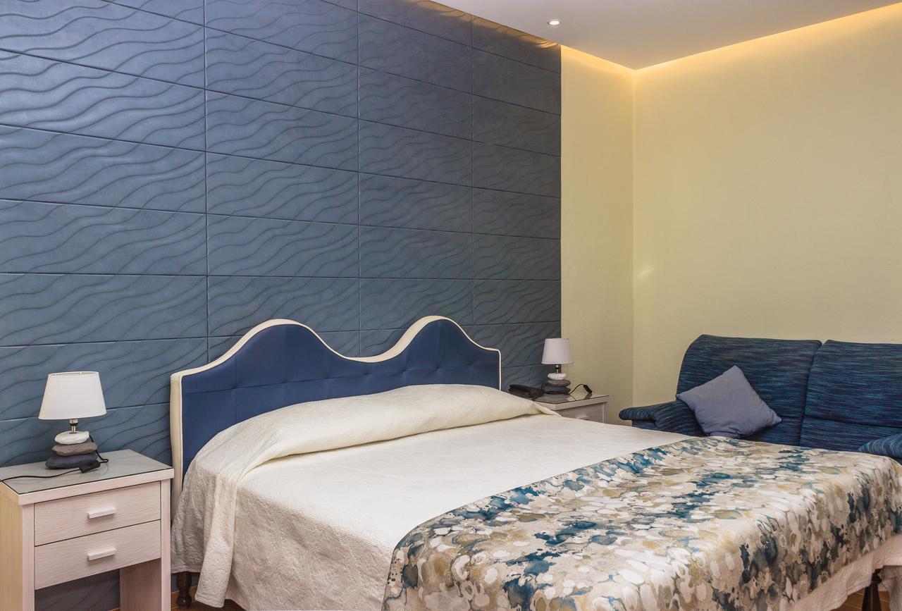Superior Double Room Balcony Sea or River View